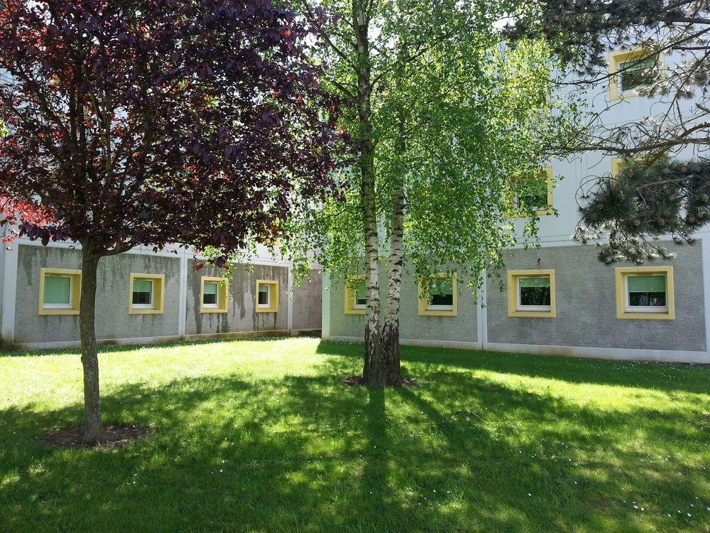 Ibis Budget Versailles - Trappes Eksteriør bilde